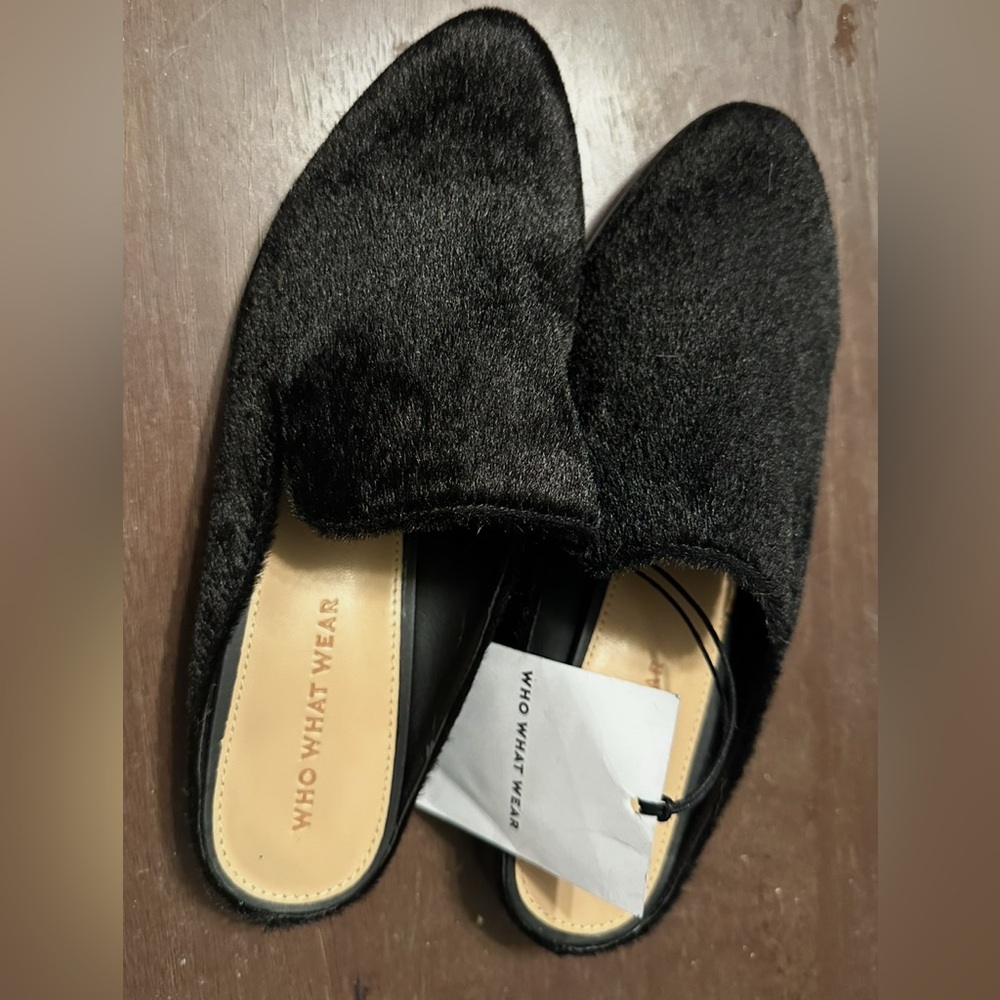 Who What Wear Black Faux Fur Flat Mules. NWT. Sz 7 1/2